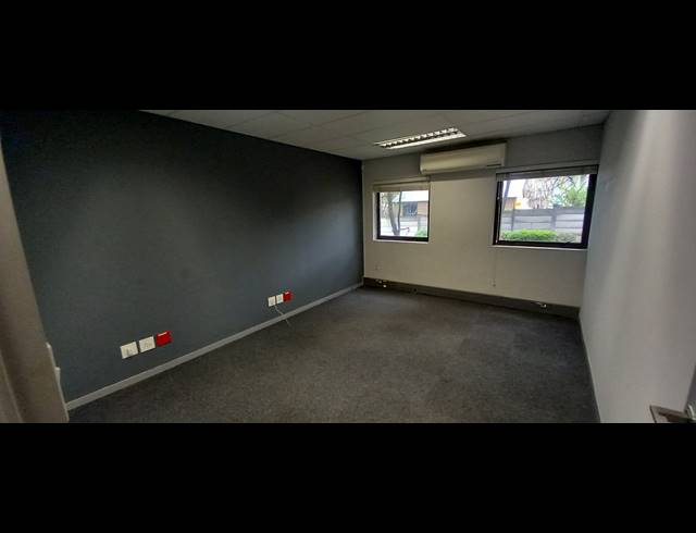 342M² OFFICE TO LET IN RIVONIA